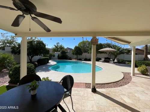 11436 27th St, Phoenix AZ 85028-1802 exterior