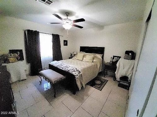 7708 Clarendon Ave, Phoenix AZ 85033-4120 exterior