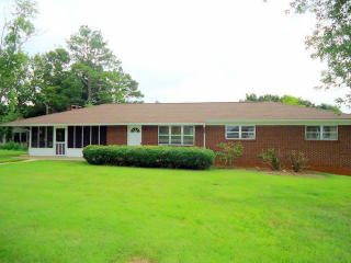 136 Glenwood Dr, Sweetwater, TN 37874-6210