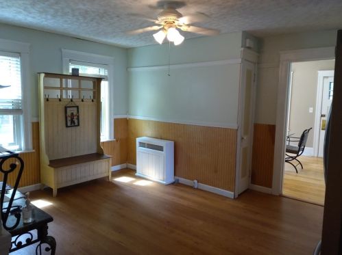 143 Commonwealth Ave, Worcester MA 01604-1962 exterior