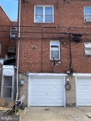 6118 Castor Ave, Philadelphia, PA 19149-3215