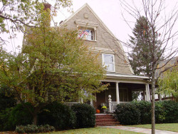 138 Allerton Rd, Newton, MA 02461-1202