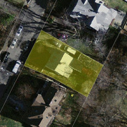 136 Grasmere St, Newton MA  02458-2235 aerial view