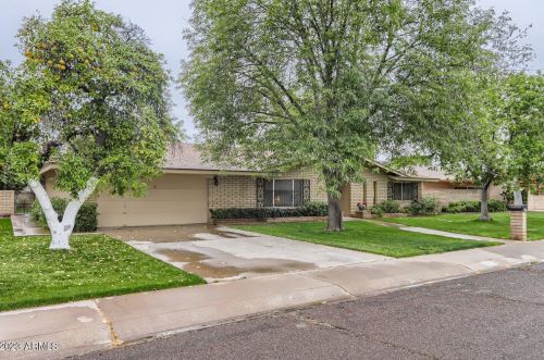 8042 6th Pl, Phoenix AZ  85020-3662 exterior