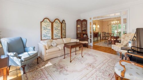 5426 Brooke Farm Dr, Atlanta GA 30338-3151 exterior