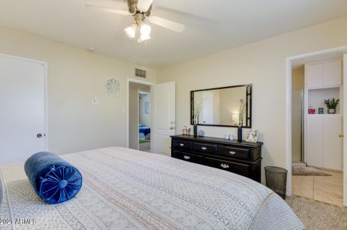 410 El Camino Dr, Phoenix AZ 85051-9122 exterior