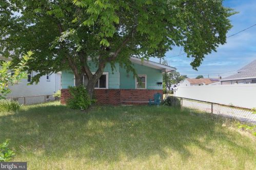 352 Mantua Ave, West Deptford, NJ 08066-1171