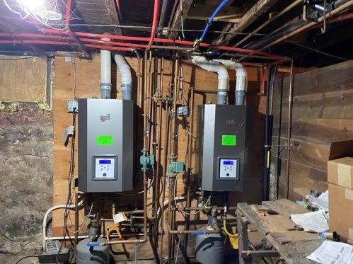 76 Townsend St, Worcester MA 01609-1972 exterior