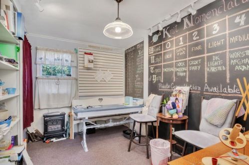 6 Munson Meeting, Chatham MA exterior