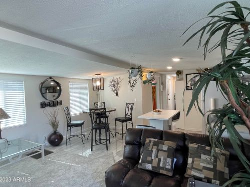 17601 22 St, Phoenix AZ 85016-3430 exterior