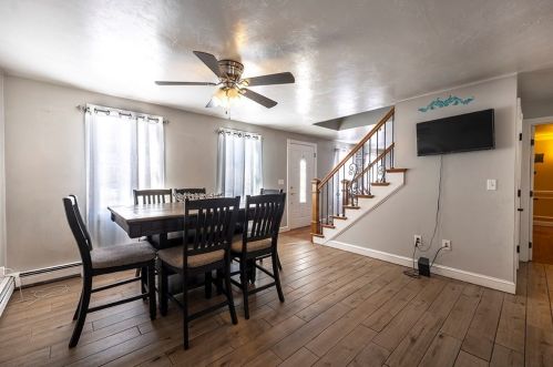 71 Paul Revere Ter, Taunton MA  02780-3813 exterior