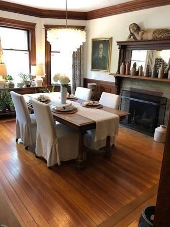 135 South St, Hingham MA 02043-2423 exterior