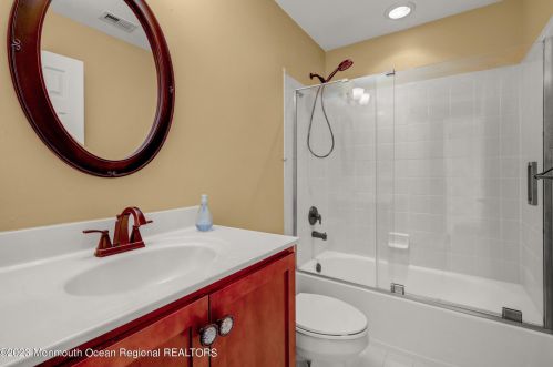 92 Brookfield Dr, Jackson Twp NJ  08527-3876 exterior