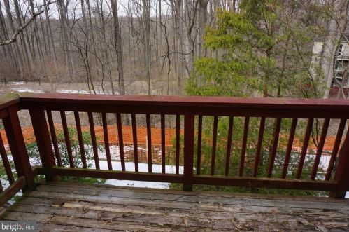 11916 New Country Ln, Columbia MD 21044-4405 exterior