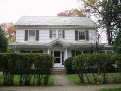 8 Grove Hill Ave, Newton, MA 02460-2302