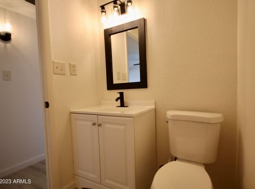 3024 64 Dr, Phoenix AZ 85033-4507 exterior