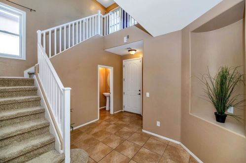 2329 Bowker St, Phoenix, AZ 85040-3483