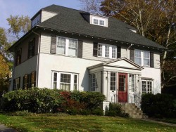 251 Mill St, Newton, MA 02460-2438