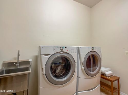 38233 31st Ave, Phoenix AZ  85086-7291 exterior