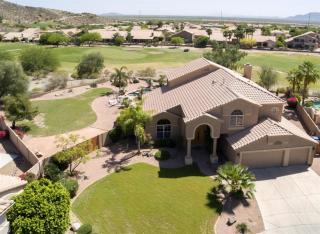 701 Wildwood Dr, Phoenix AZ  85045-0632 exterior