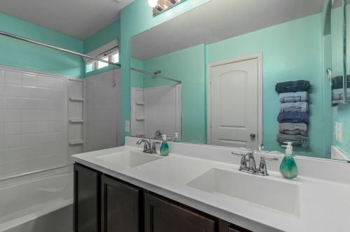 2016 77th Ln, Phoenix AZ  85035-5122 exterior