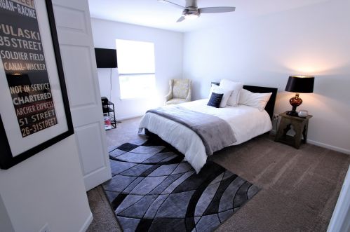 9 Keller Ct, Lemont IL 60440-9054 exterior