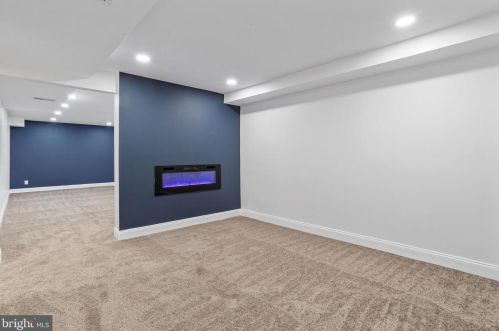 1 18th St, Burlington NJ  08016-4605 exterior