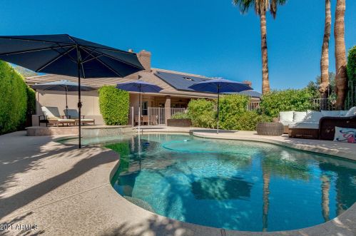 1465 Caribbean Ln, Phoenix AZ 85023-6792 exterior