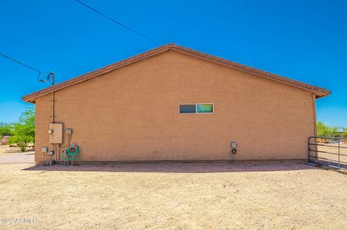 34826 3rd Ave, Phoenix AZ 85023-3640 exterior