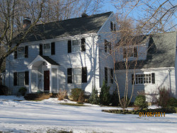 257 Dedham St, Newton, MA 02461-2044