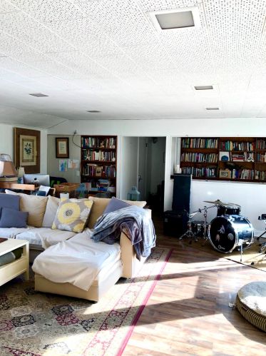 221 Queens Dr, Little Silver NJ 07739-1630 exterior