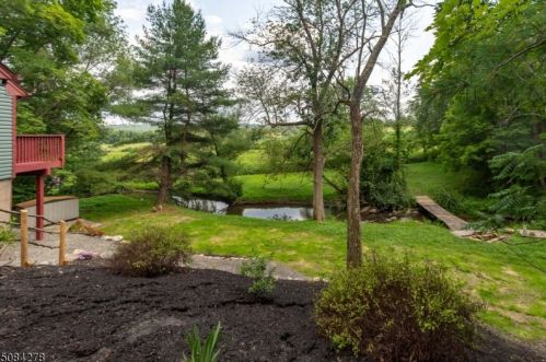 96 Lower Unionville Rd, Wantage NJ  07461-3508 exterior