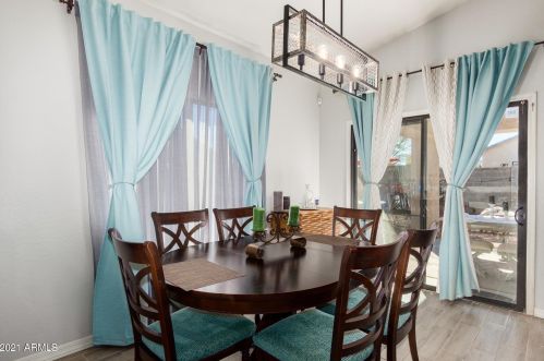 1207 Carson Rd, Phoenix AZ 85041-6615 exterior