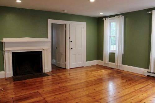 368 Elm St, West Bridgewater MA 02379-1158 exterior