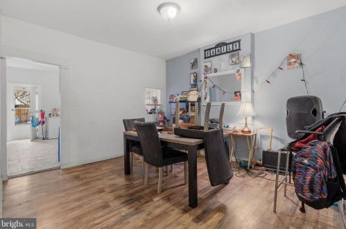 61 Hopkins St, West Deptford NJ  08096-2438 exterior