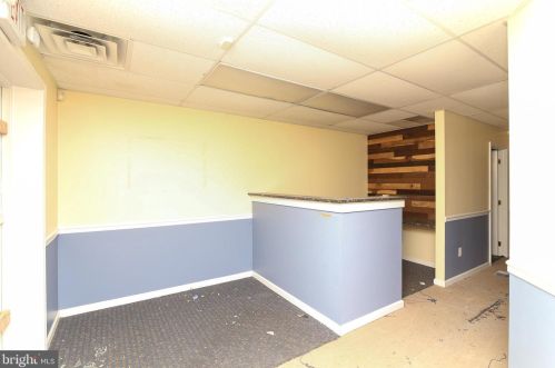 665 Broad St, West Deptford NJ 08096-1055 exterior