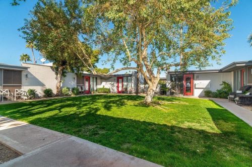 4202 38th St, Phoenix AZ 85018-4834 exterior