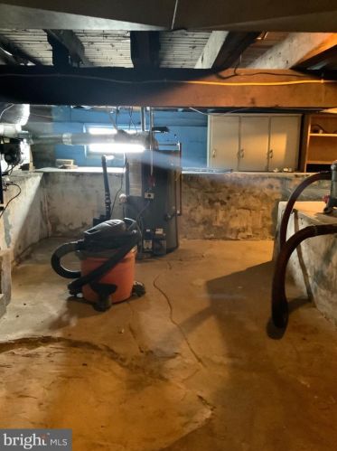 819 Maryland Ave, West Deptford NJ 08096-5330 exterior