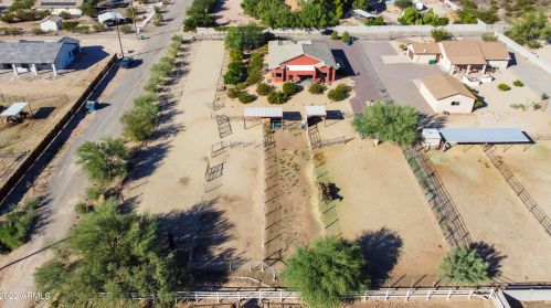 38233 31st Ave, Phoenix AZ  85086-7291 exterior