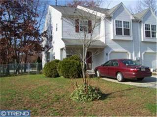 82 Meadows Dr, Aura NJ  08028-2423 exterior