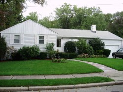 16 Stanley Rd, Newton, MA 02468-2338