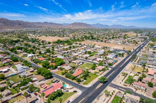 1444 Carson Rd, Phoenix AZ  85041-6711 exterior