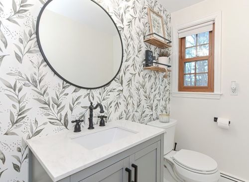 37 Needham St, Norfolk MA  02056-1648 exterior