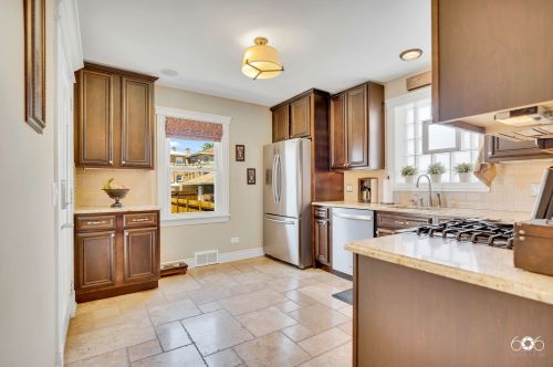 1906 Maple Ave, Forest View IL 60402-1549 exterior