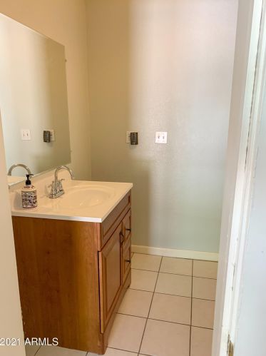 3826 Cholla St, Phoenix AZ  85029-3142 exterior