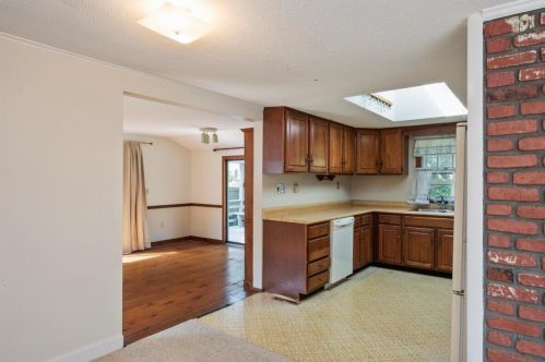 4 7 St, Harwich MA 02645-1132 exterior