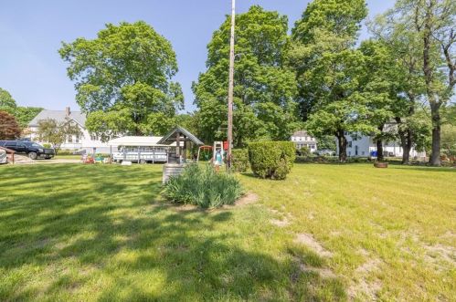 20 St, Taunton MA 02780-4392 exterior