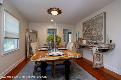 900 Roseld Ave, Tinton Falls NJ  07712-4154 exterior