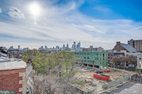 985 6th St, Philadelphia PA  19123-1405 exterior