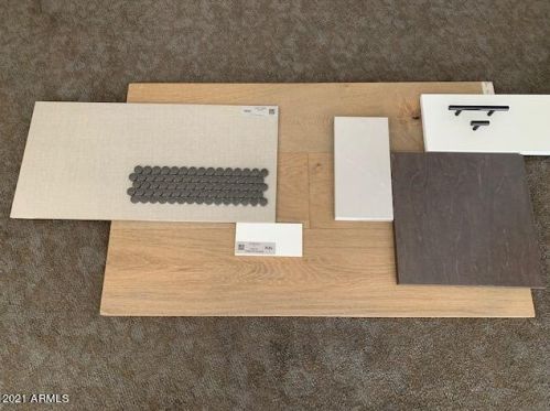 5151 13th Pl, Phoenix AZ  85014-3306 exterior